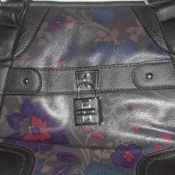 Rosetti Handbag/Purse - Picture 3 of 8